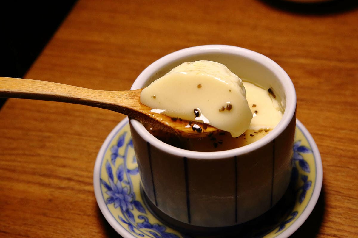 【食。中壢】坐著做。海鮮丼飯專門店〜巷仔內美食，老饕才知道的隱藏版，超大份量創意丼飯，海鮮多到看不到飯！