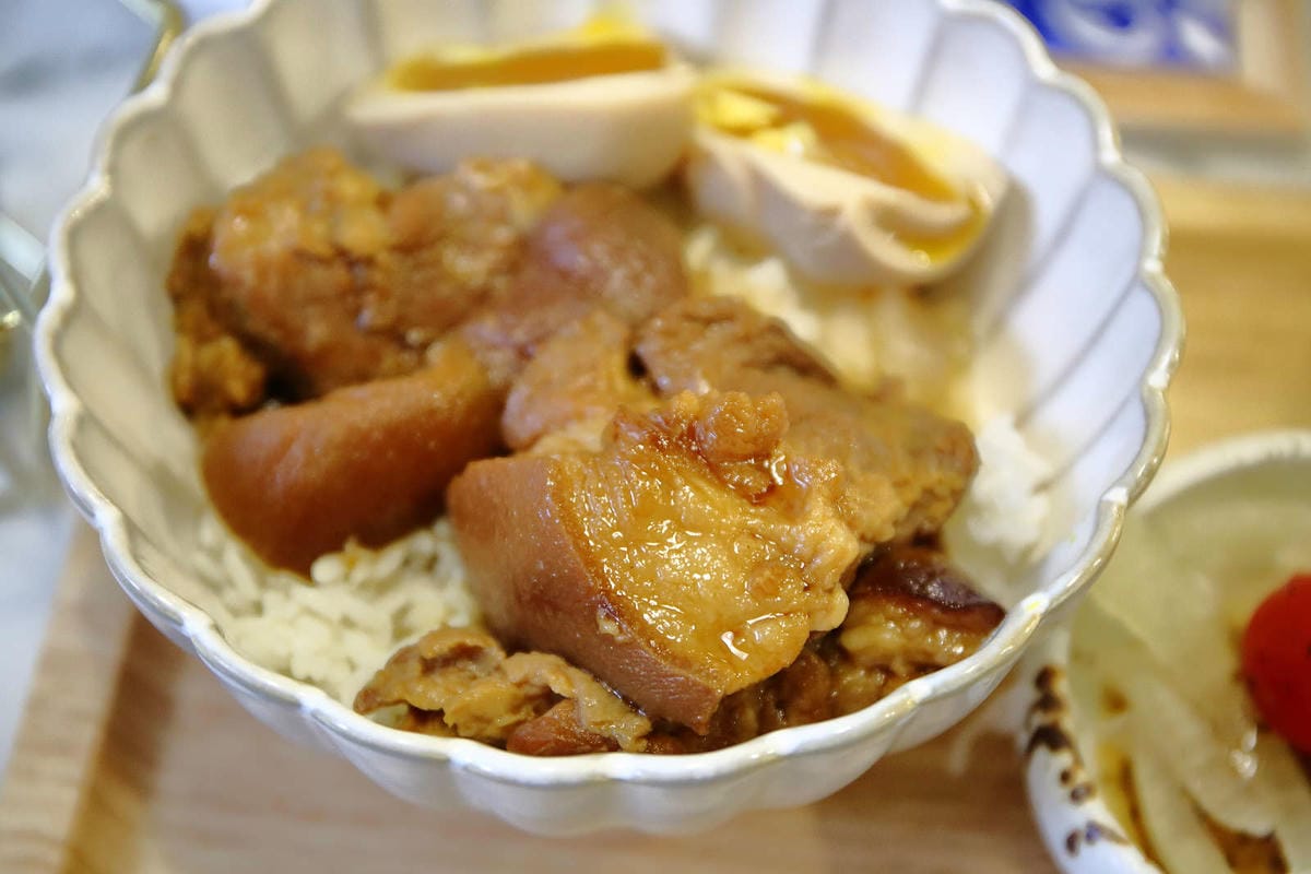 【食。板橋】Jetaime玖甜〜板橋巷弄隱藏版早午餐。網美必拍IG人氣餐廳，絕不能錯過的好拍好吃新美食(寵物友善餐廳)