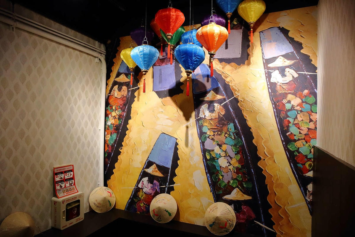 【食。板橋】粉享喫鍋〜火鍋新選擇!全台首創乾式熟成牛肉越式火鍋!特戰鐵帽鍋,新奇的火鍋吃法又不傷荷包!