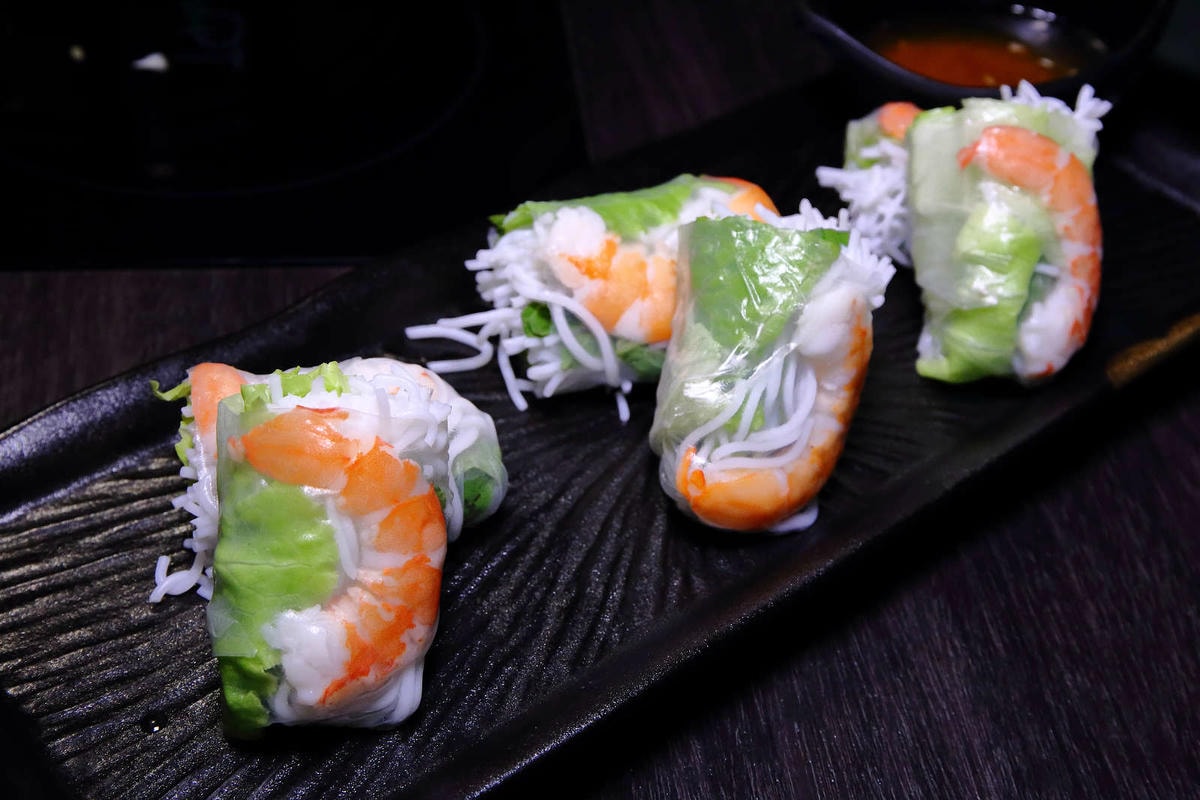 【食。板橋】粉享喫鍋〜火鍋新選擇!全台首創乾式熟成牛肉越式火鍋!特戰鐵帽鍋,新奇的火鍋吃法又不傷荷包!