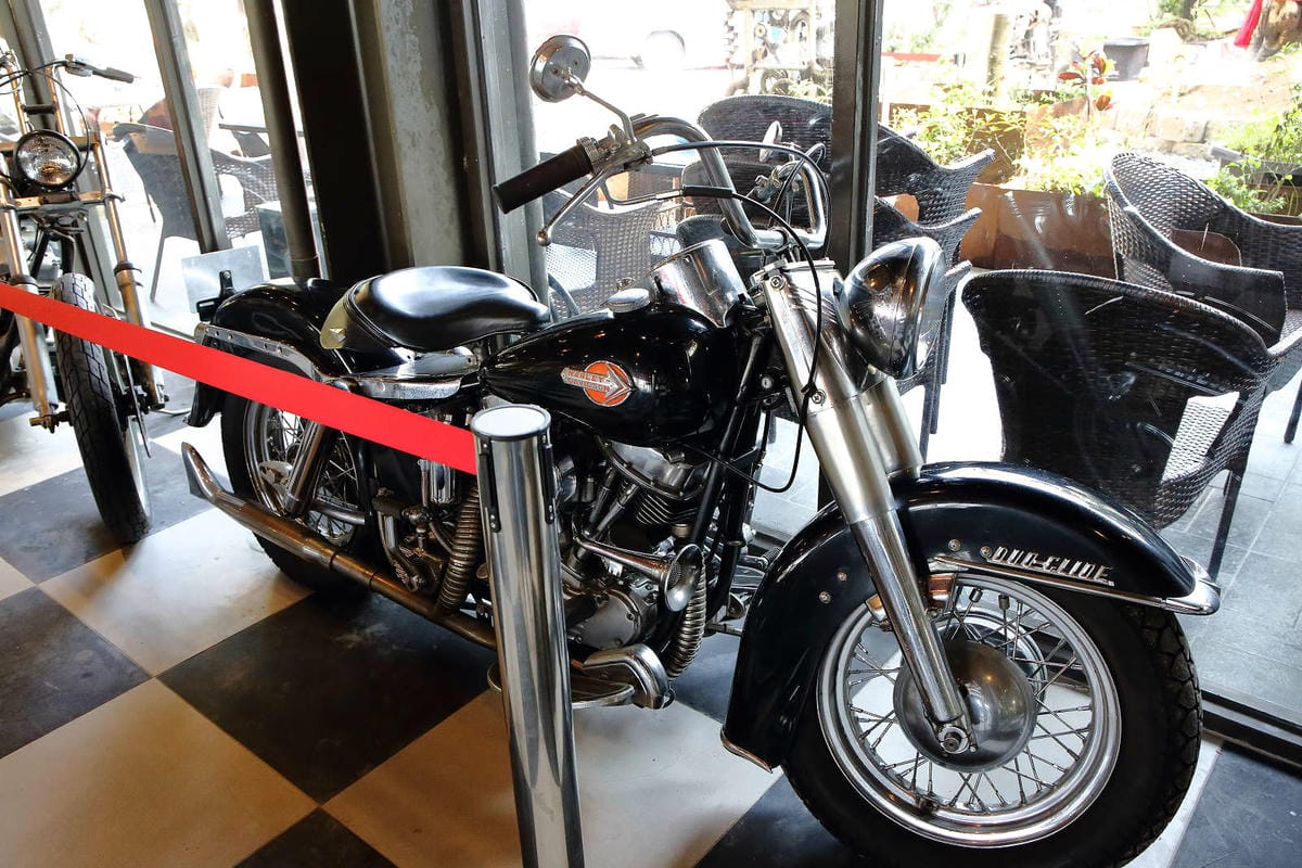 【遊。新竹】SRC北埔印象咖啡民宿〜新竹北埔特色餐廳。超狂！鋼鐵暴龍、重機、古董車大陣容現身，重機迷一定不能錯過的呀！