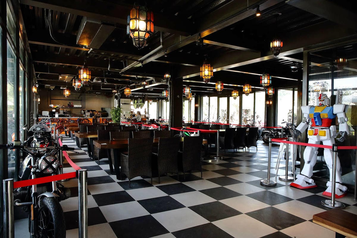 【遊。新竹】SRC北埔印象咖啡民宿〜新竹北埔特色餐廳。超狂！鋼鐵暴龍、重機、古董車大陣容現身，重機迷一定不能錯過的呀！