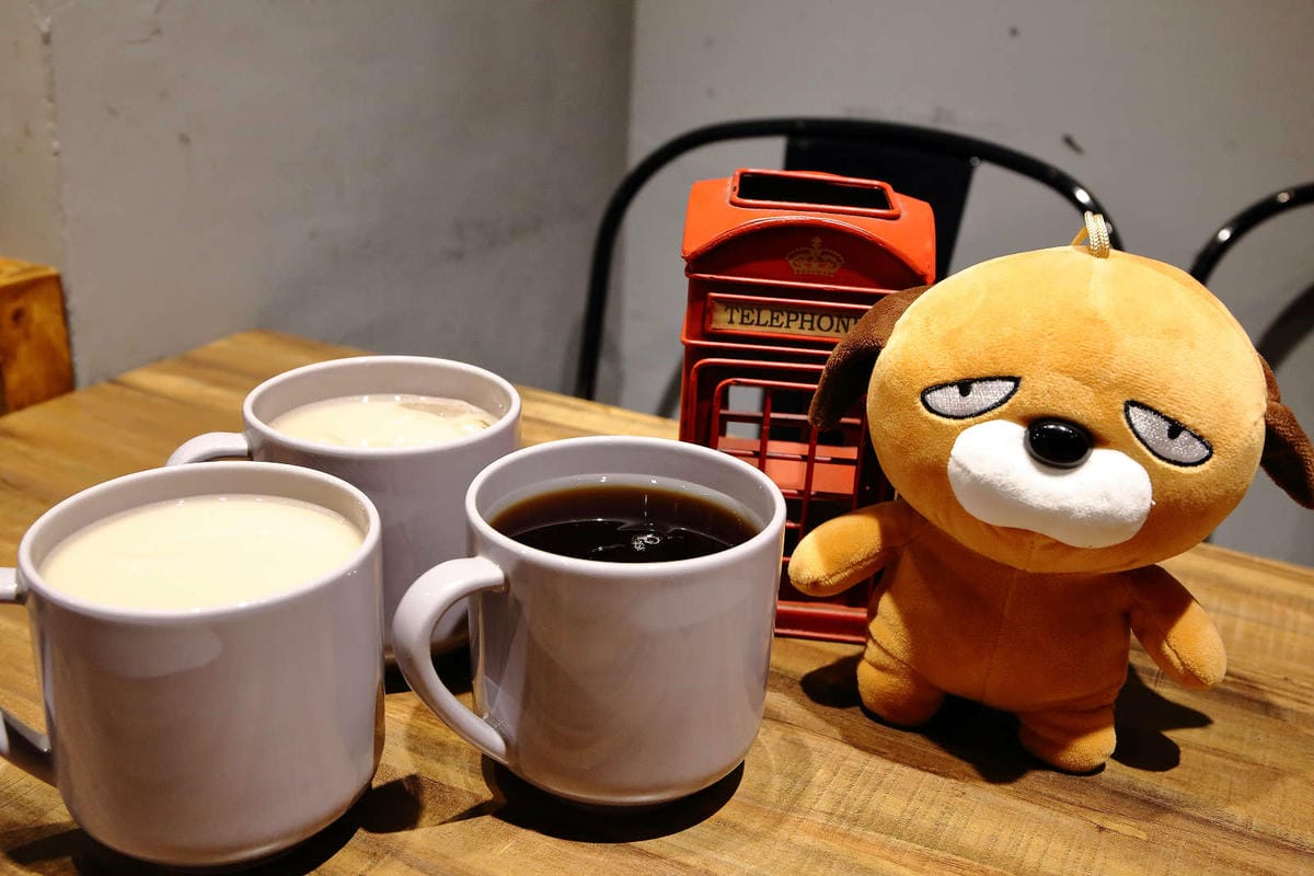 【食。蘆洲】光頭早午餐屋〜隱藏巷弄的小確幸早午餐。超大份量炒麵，不怕你吃，就怕你沒吃飽！