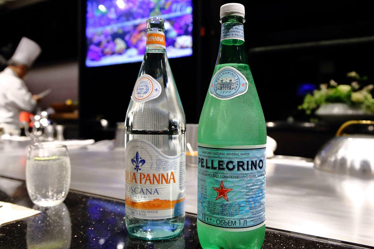 【食。台北】山茶花鐵板燒〜法國玫瑰龍蝦當附餐活跳跳搬上鐵板燒？！頂級味蕾饗宴，等你來品嘗‎