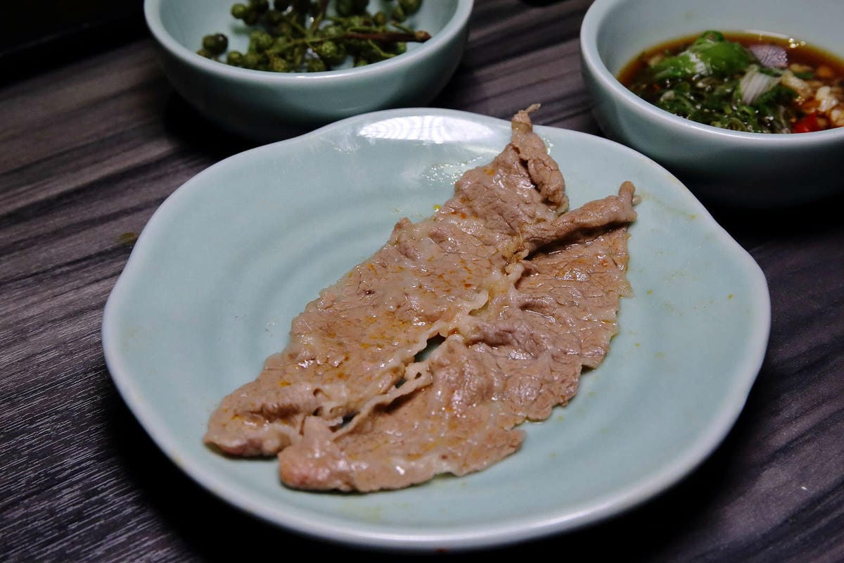 【食。新店】青花驕麻辣鍋-新店民權店〜王品集團人氣麻辣鍋New Open！獨家青花椒麻而不辣，不敢吃辣也會愛上，吃鍋新選擇！