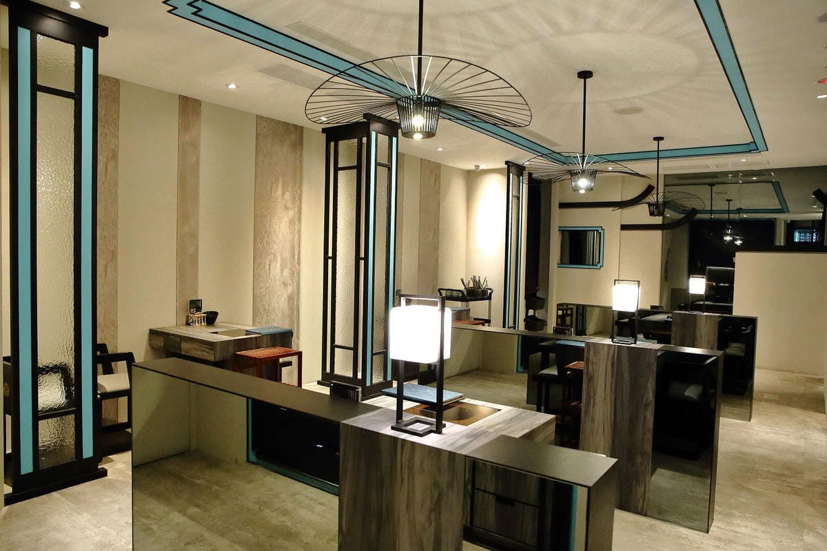 【食。新店】青花驕麻辣鍋-新店民權店〜王品集團人氣麻辣鍋New Open！獨家青花椒麻而不辣，不敢吃辣也會愛上，吃鍋新選擇！