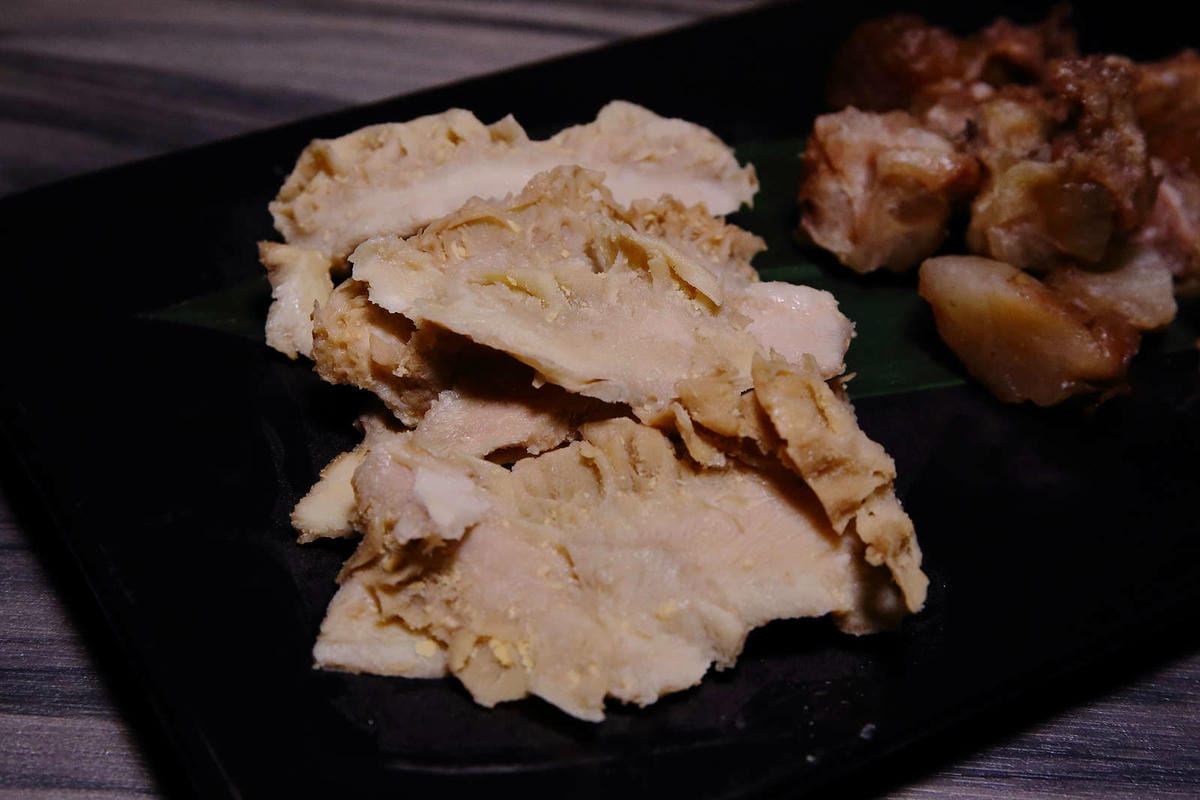 【食。新店】青花驕麻辣鍋-新店民權店〜王品集團人氣麻辣鍋New Open！獨家青花椒麻而不辣，不敢吃辣也會愛上，吃鍋新選擇！