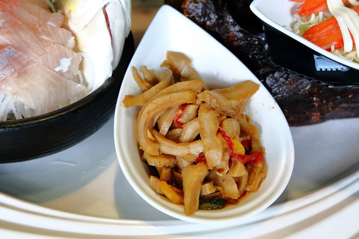 【食。宜蘭】宜蘭米樂餐廳〜宜蘭無菜單料理。超誇張無菜單料理，巨無霸新鮮海味，只要$500讓你吃到不要不要的！！(寵物友善餐廳)