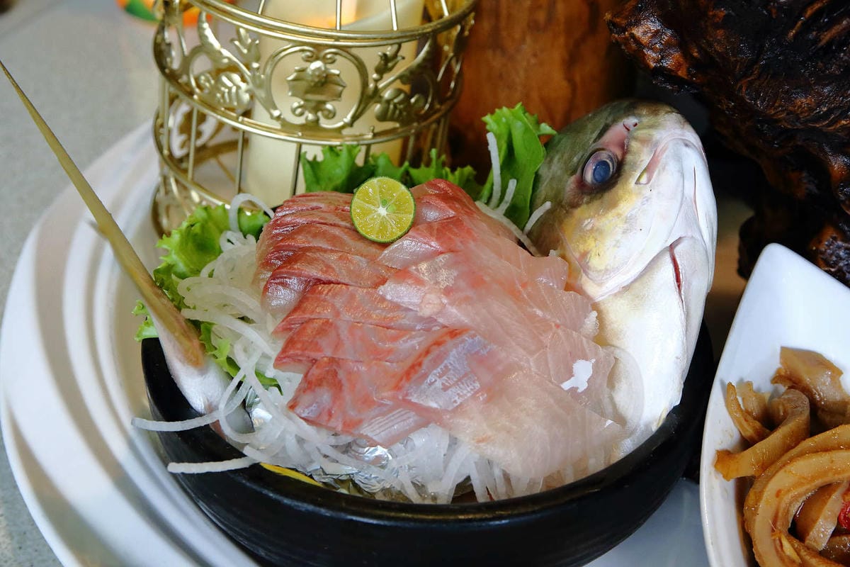 【食。宜蘭】宜蘭米樂餐廳〜宜蘭無菜單料理。超誇張無菜單料理，巨無霸新鮮海味，只要$500讓你吃到不要不要的！！(寵物友善餐廳)