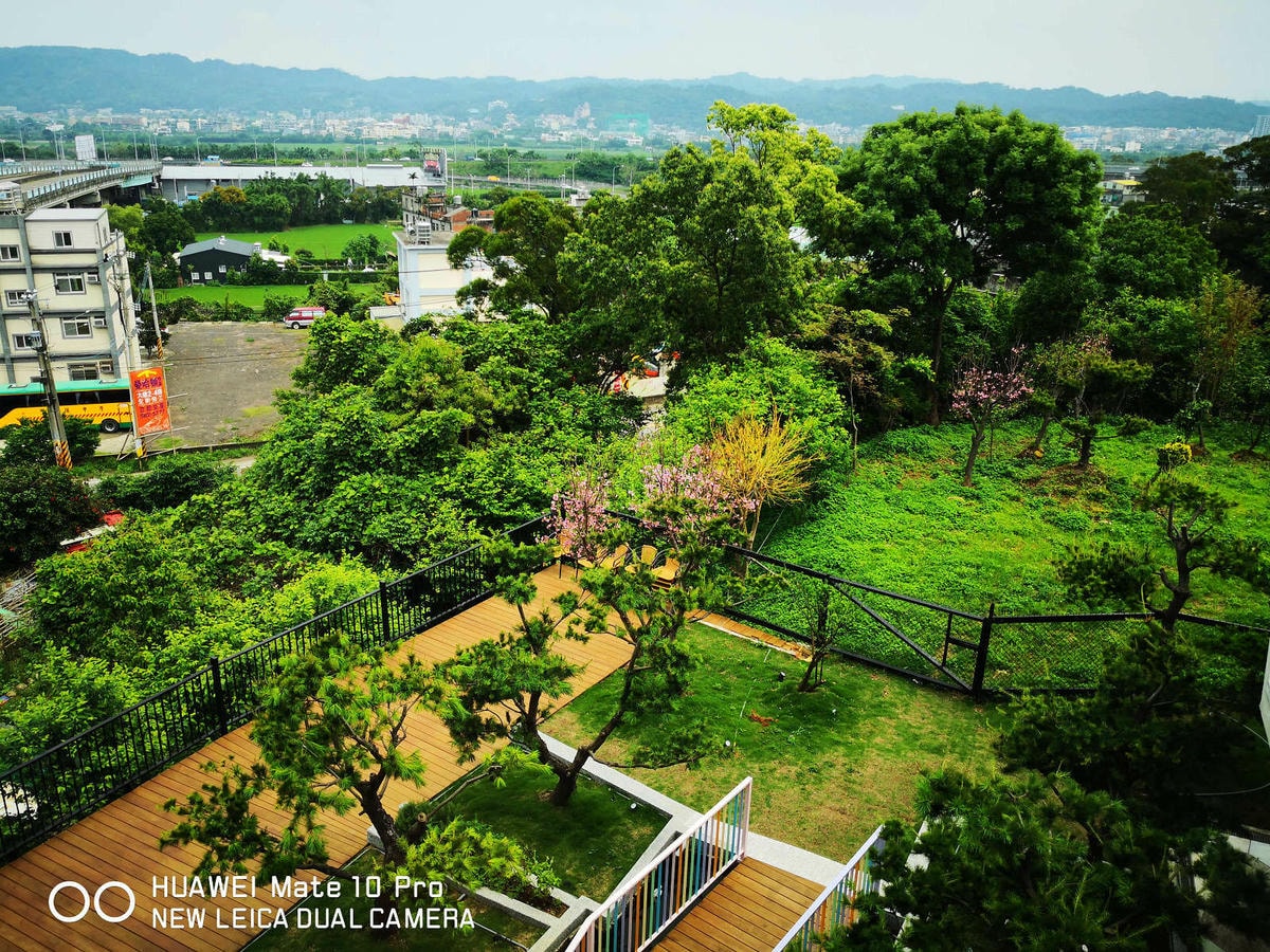 【食。新竹】卡菲努努明星店〜竹東景觀餐廳。親子寵物友善餐廳,小孩跟寵物的小樂園,餐點超水準,平價又好吃!