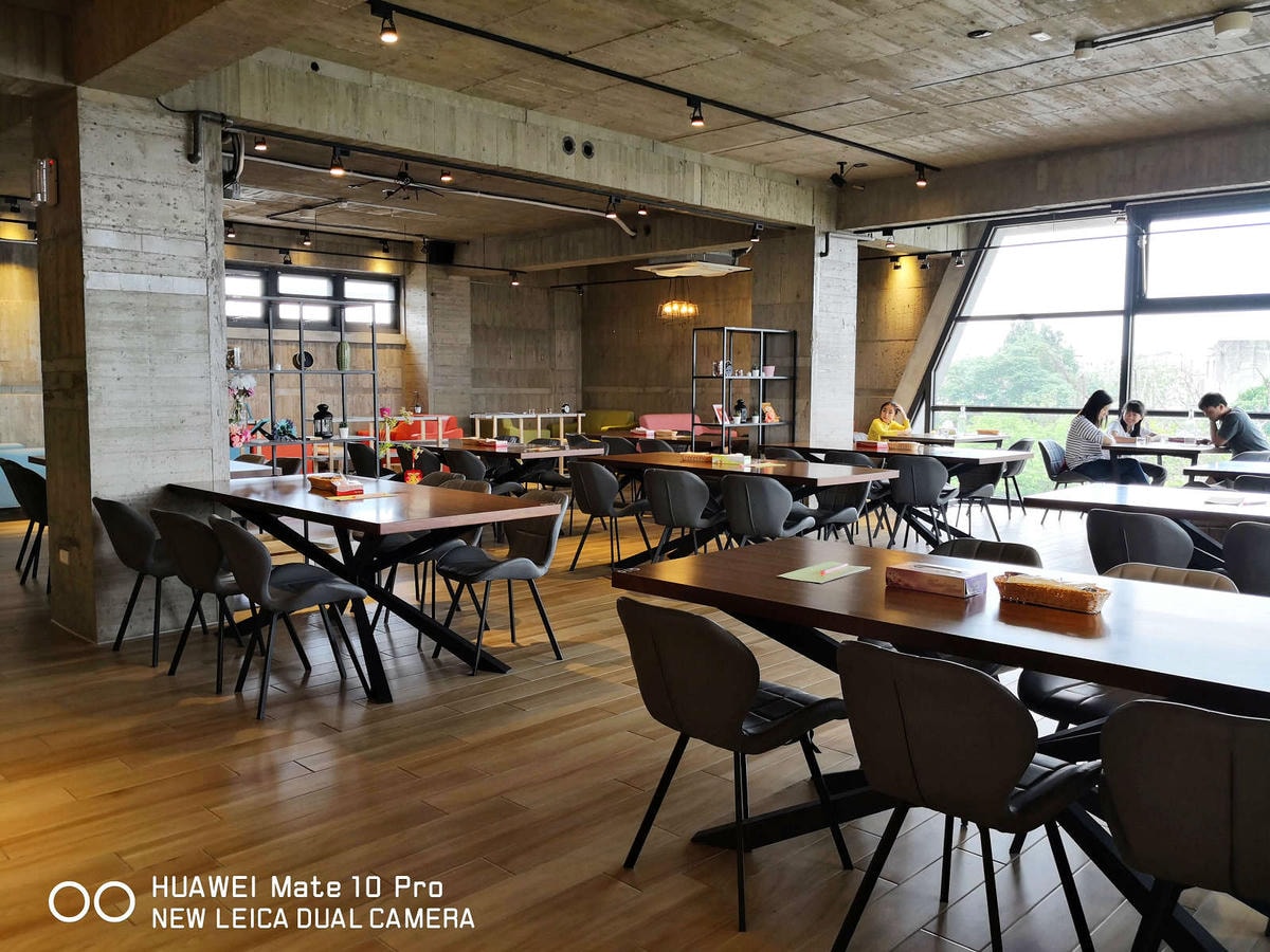 【食。新竹】卡菲努努明星店〜竹東景觀餐廳。親子寵物友善餐廳,小孩跟寵物的小樂園,餐點超水準,平價又好吃!