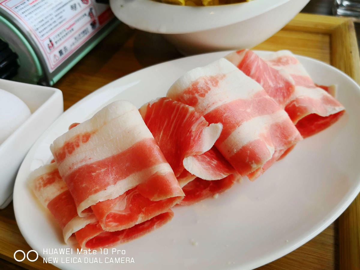 【食。新竹】卡菲努努明星店〜竹東景觀餐廳。親子寵物友善餐廳,小孩跟寵物的小樂園,餐點超水準,平價又好吃!