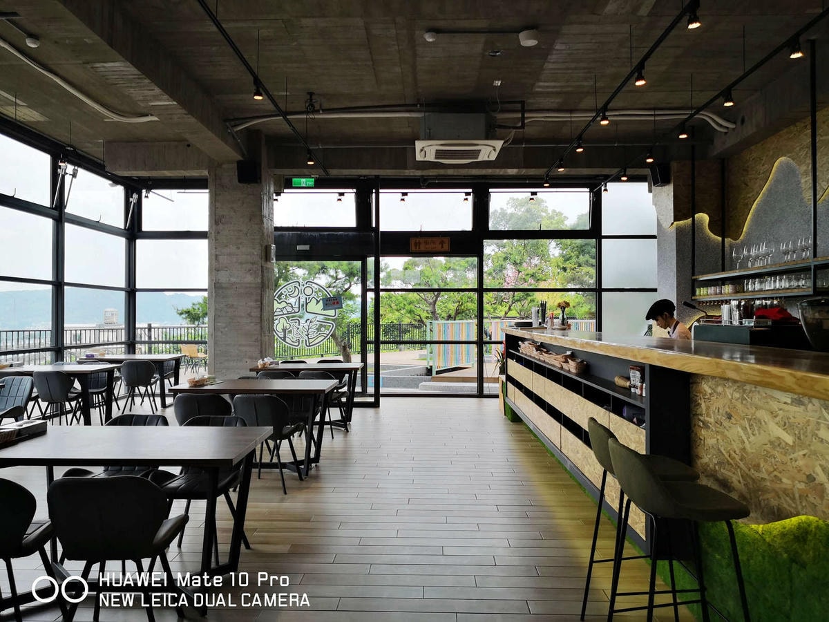 【食。新竹】卡菲努努明星店〜竹東景觀餐廳。親子寵物友善餐廳,小孩跟寵物的小樂園,餐點超水準,平價又好吃!