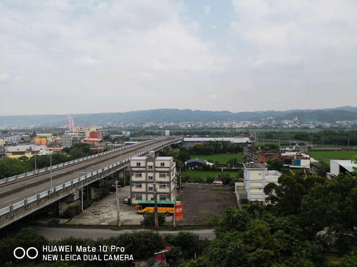 【食。新竹】卡菲努努明星店〜竹東景觀餐廳。親子寵物友善餐廳,小孩跟寵物的小樂園,餐點超水準,平價又好吃!
