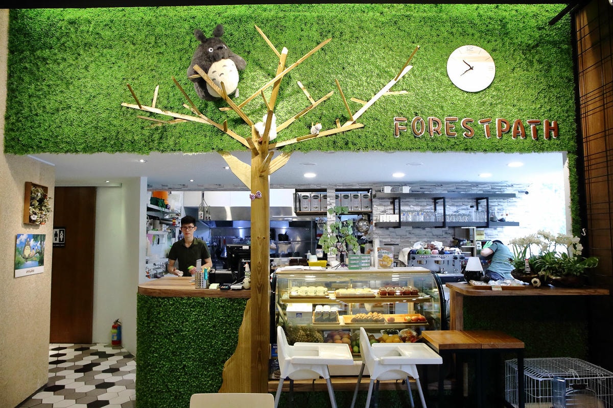 【食。台中】森林小徑-大墩店〜IG瘋打卡!當個森林系女孩!療癒喵店長坐檯陪你吃,味蕾與視覺的享受!