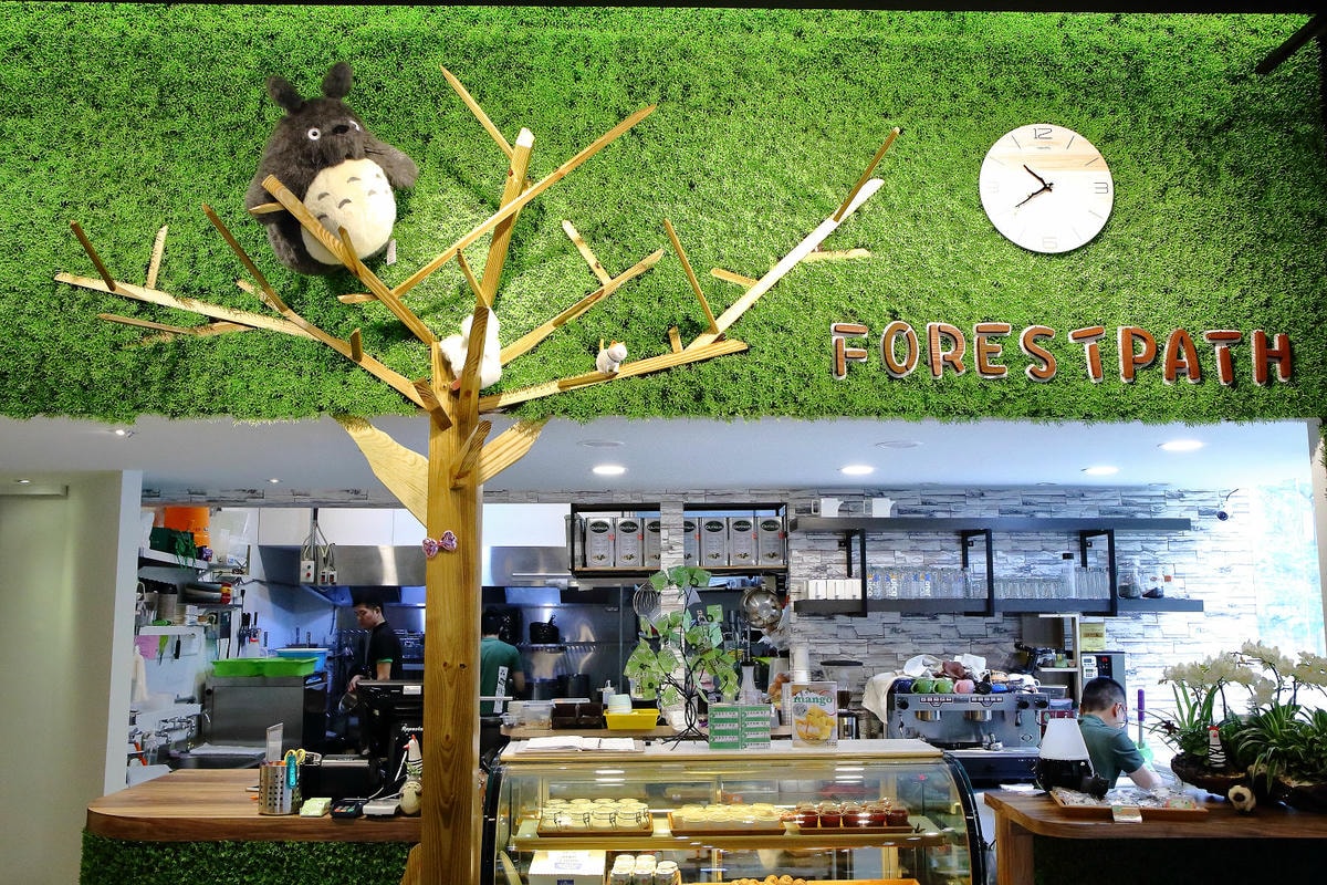 【食。台中】森林小徑-大墩店〜IG瘋打卡!當個森林系女孩!療癒喵店長坐檯陪你吃,味蕾與視覺的享受!