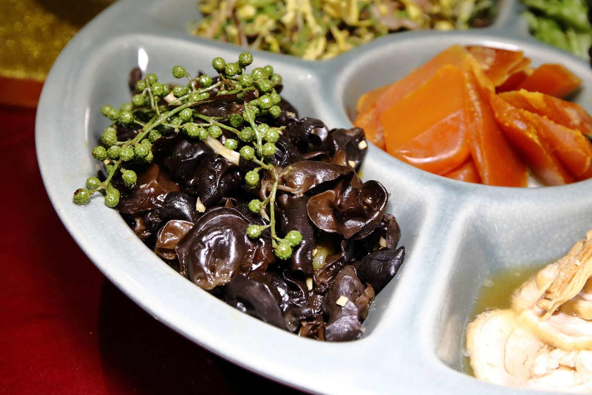 【食。台北】南村｜私廚‧小酒棧〜私廚眷村菜，懷舊家鄉眷村菜噴香上桌！只能說好吃，吃過才知道其中美味！