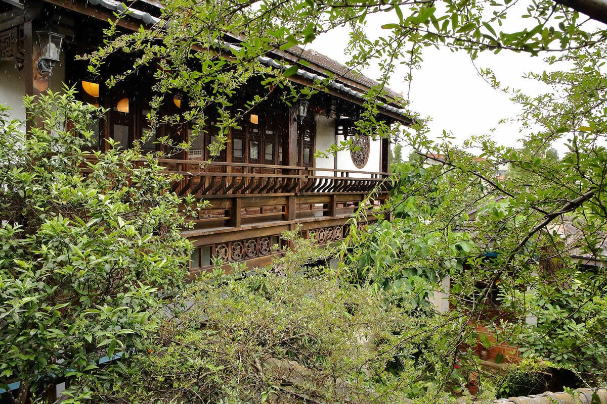 【食。中壢】友竹居茶藝館〜5、6年級生的共同回憶！中國風庭園