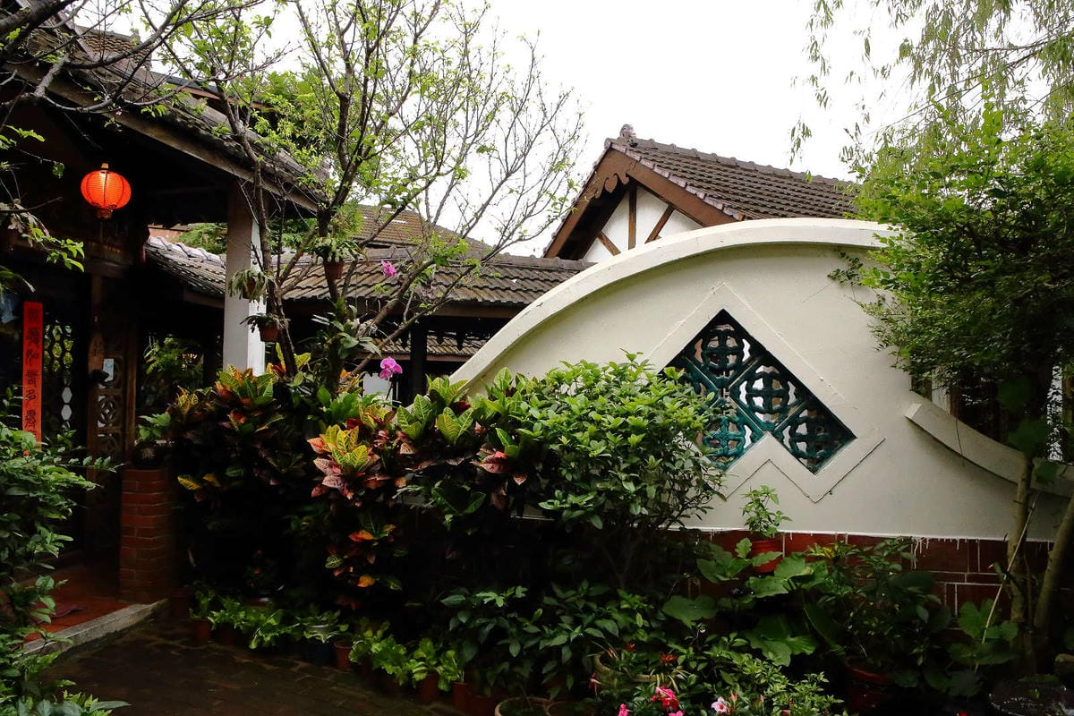 【食。中壢】友竹居茶藝館〜5、6年級生的共同回憶！中國風庭園