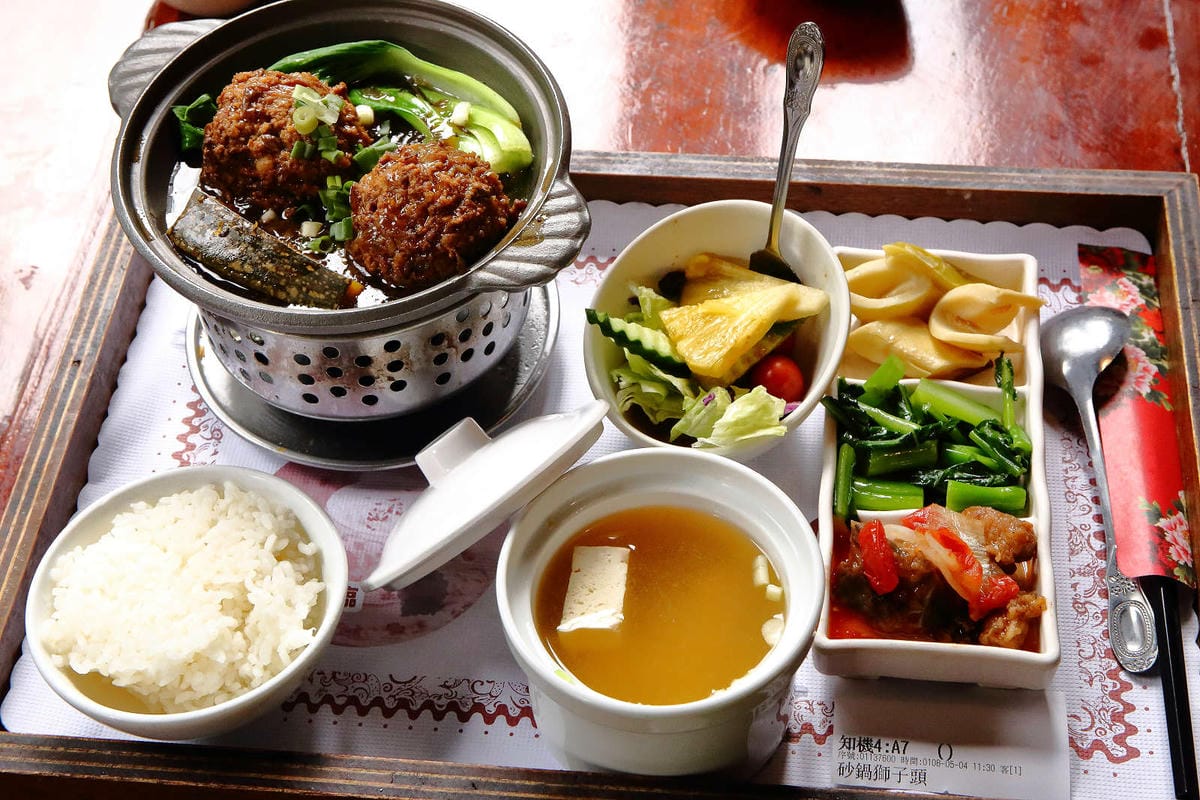 【食。中壢】友竹居茶藝館〜5、6年級生的共同回憶！中國風庭園