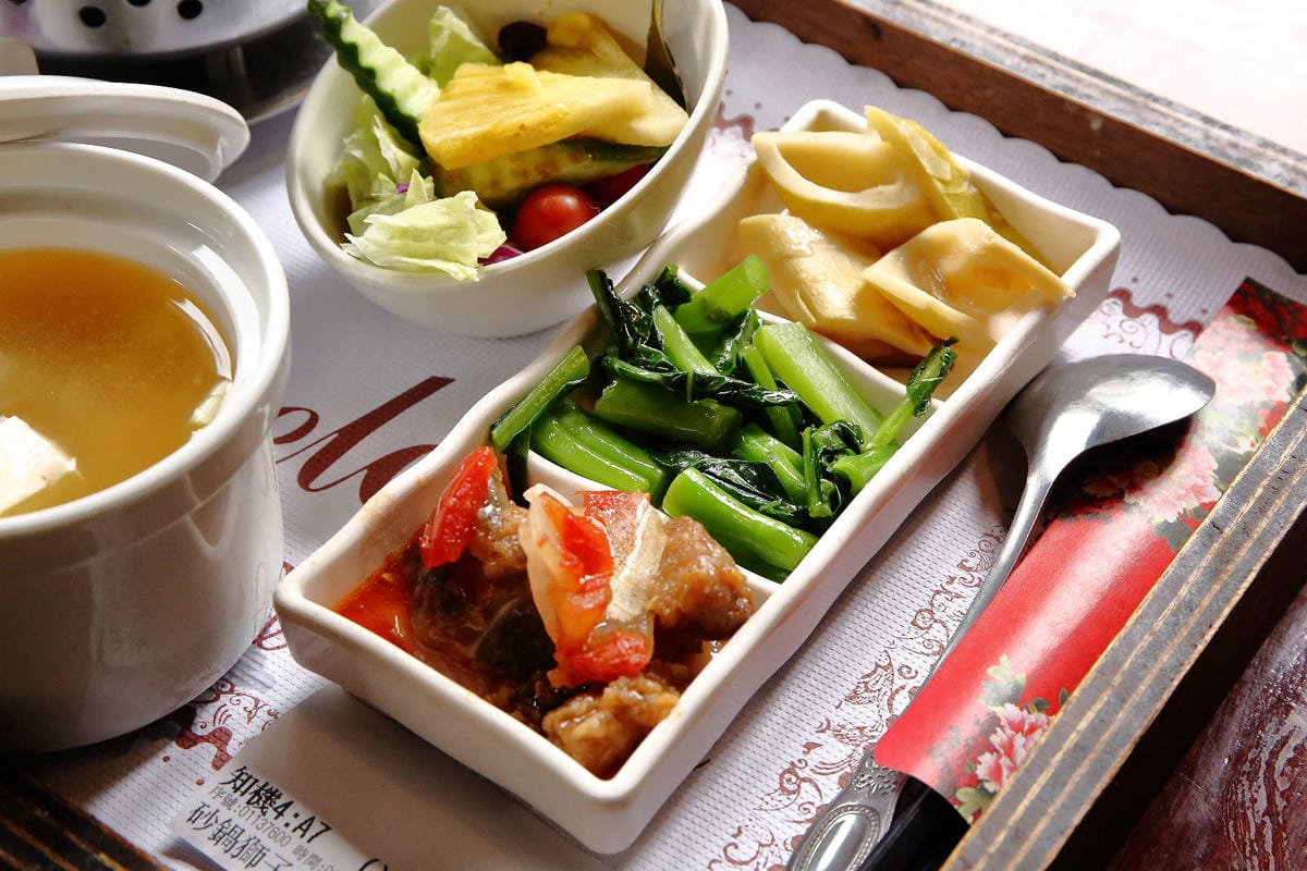 【食。中壢】友竹居茶藝館〜5、6年級生的共同回憶！中國風庭園