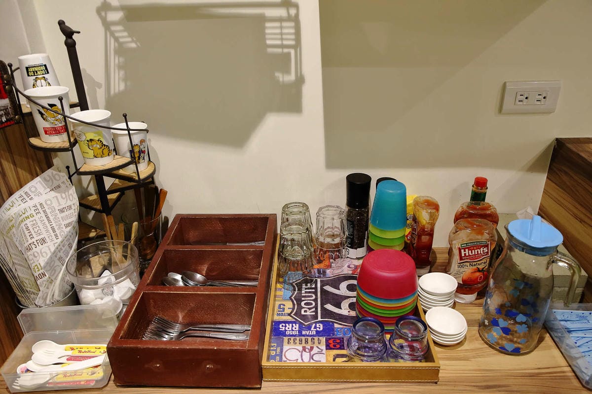 【食。桃園】DeMo House 戴莫好食屋〜貓控不能錯過的超療癒貓咪餐廳！敲可愛喵星人陪你吃早午餐！(寵物友善餐廳)