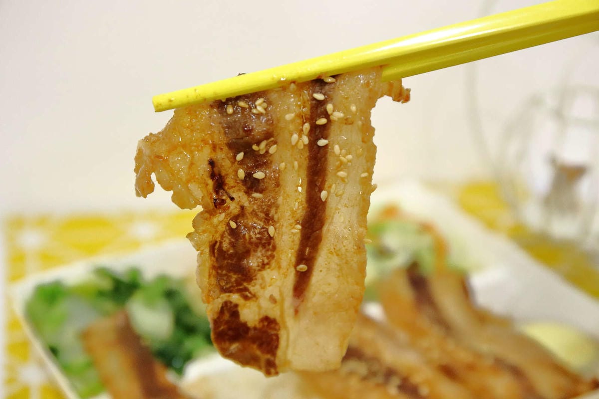 【食。台北】烤食煮盒-民生店〜小資上班族最愛便當！超人氣烤物便當，每日現烤清爽不油膩！(寵物友善餐廳)