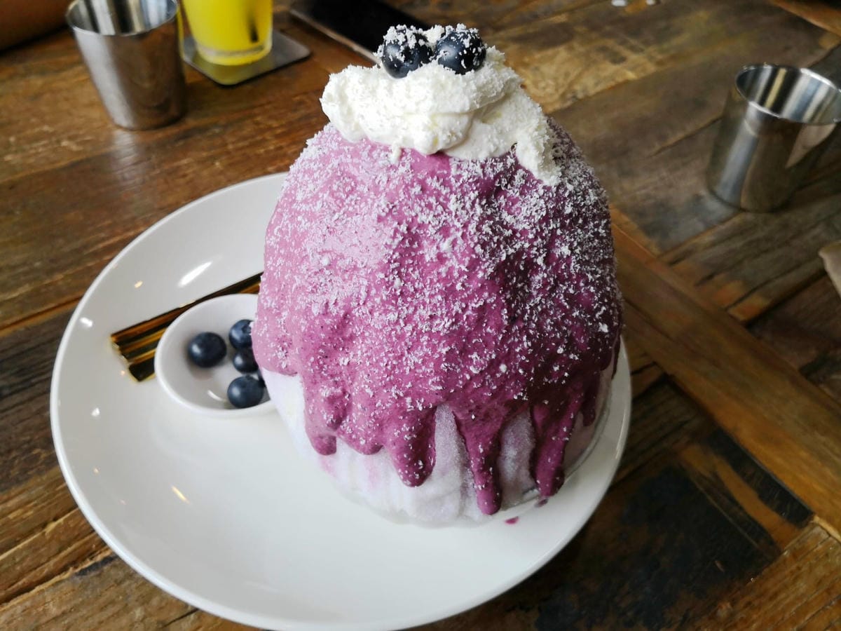 【食。中壢】花居樂花坊〜在花店吃冰？韓式冰品超吸睛，少女風格的花店好吃又好拍，人人都是網美！