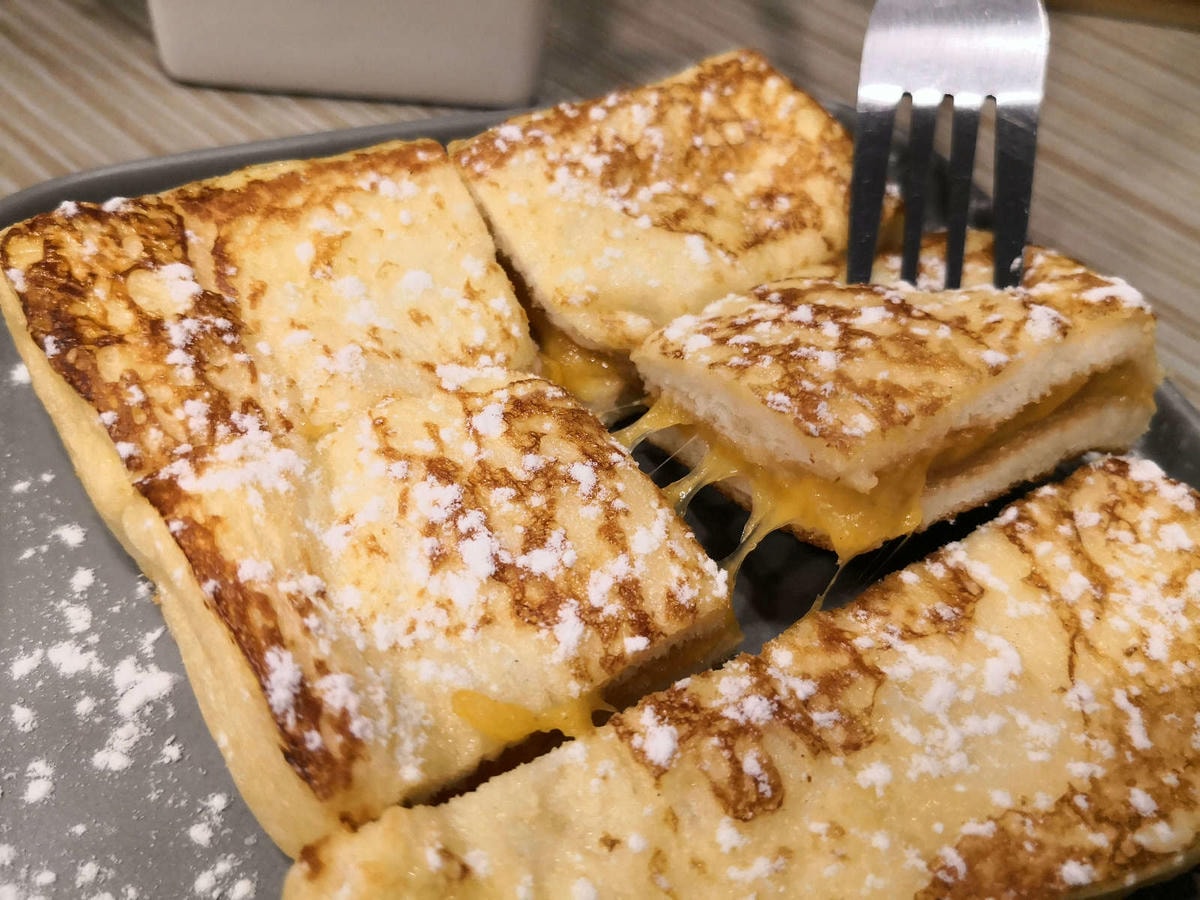 【食。中和】沐禾。饕找餐〜手工蛋餅專賣店,蛋餅控必看!外皮金黃酥脆!創意口味,好吃到不想分享私藏美食!