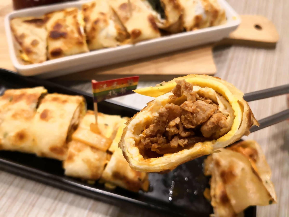 【食。中和】沐禾。饕找餐〜手工蛋餅專賣店,蛋餅控必看!外皮金黃酥脆!創意口味,好吃到不想分享私藏美食!