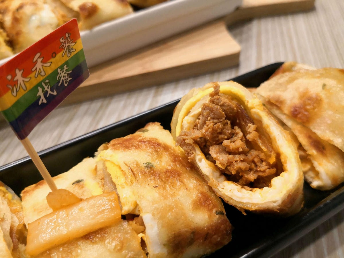 【食。中和】沐禾。饕找餐〜手工蛋餅專賣店,蛋餅控必看!外皮金黃酥脆!創意口味,好吃到不想分享私藏美食!