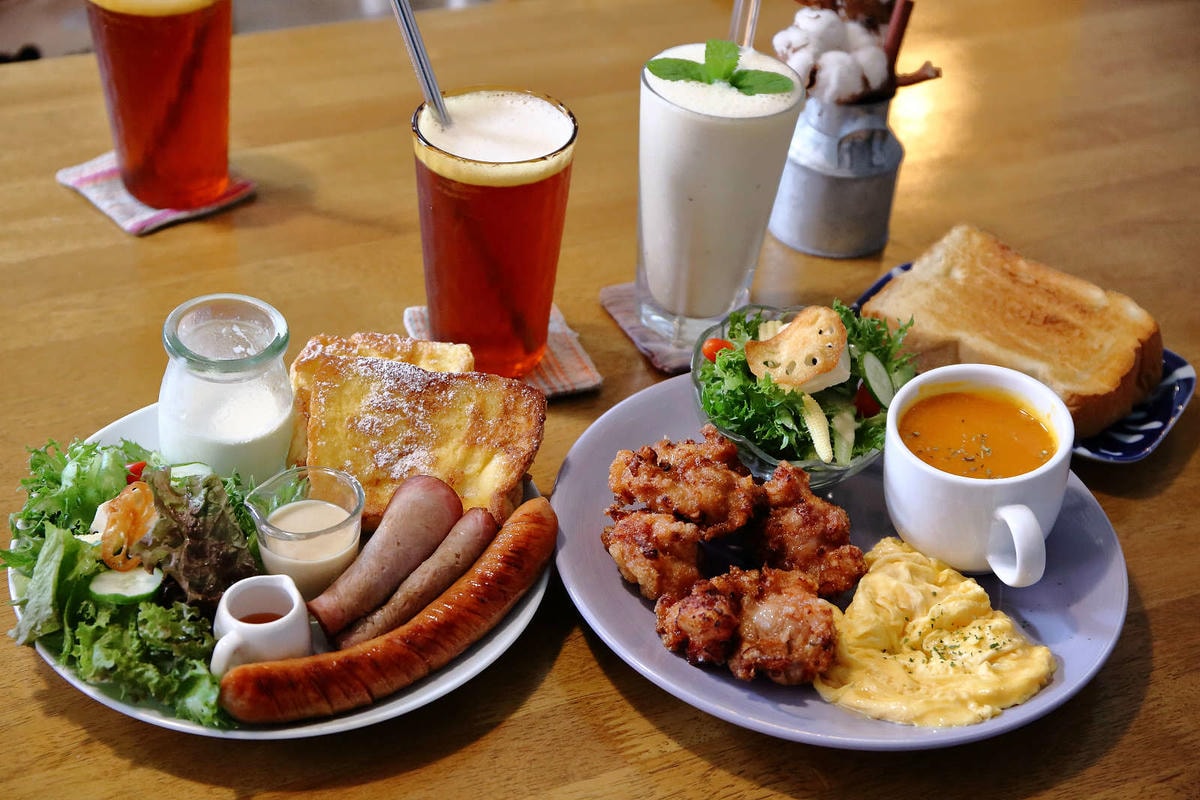 【食。桃園】煦煦早午餐〜被乾燥花包圍的網美早午餐,輕食手作餐點可口好吃,帶著毛小孩來約會吧!