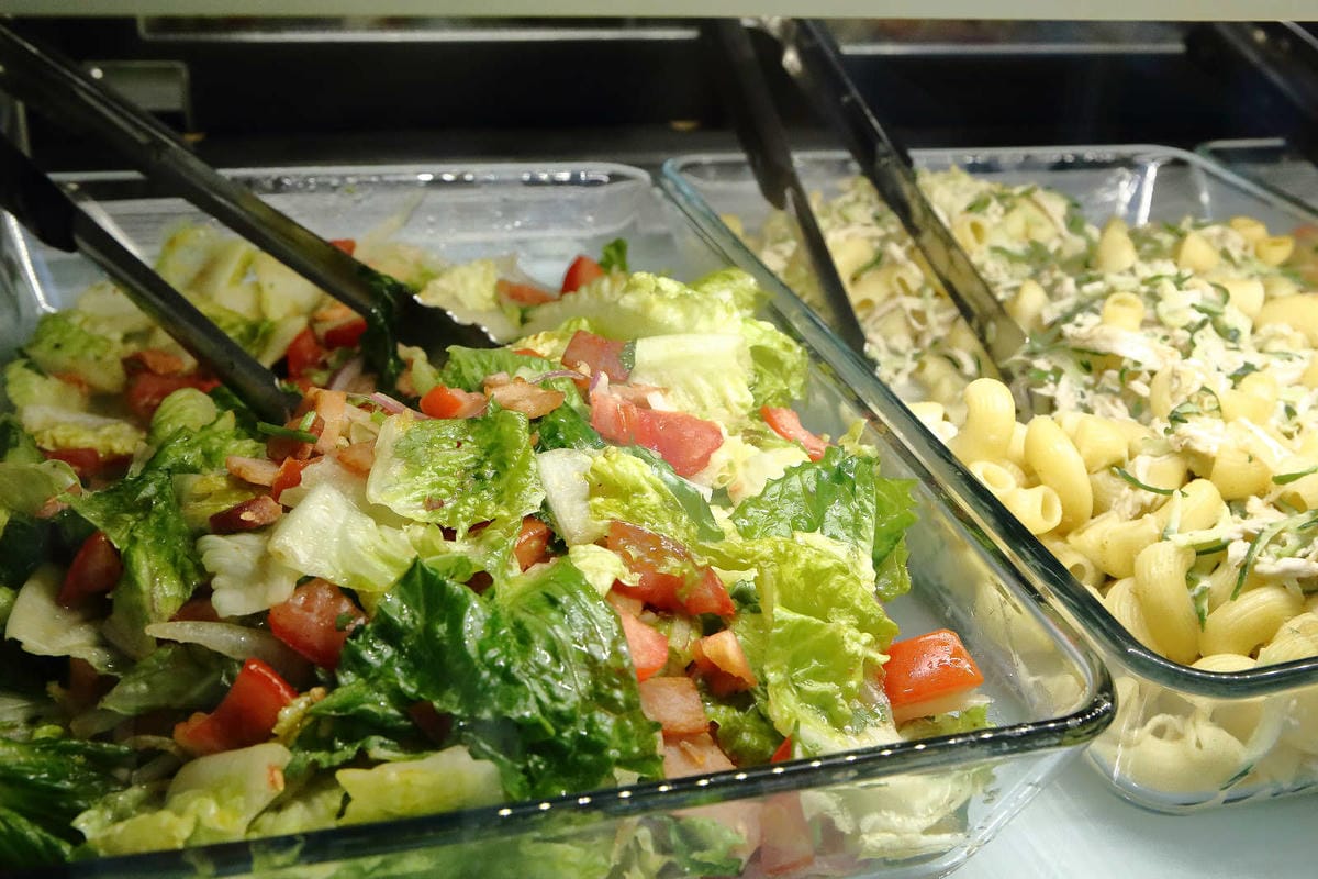 【食。台北】Caviar café+brunch魚子醬咖啡〜台北寵物餐廳推薦！可愛柴犬韓風咖啡店，美好的早午餐約會健康養生輕食料理