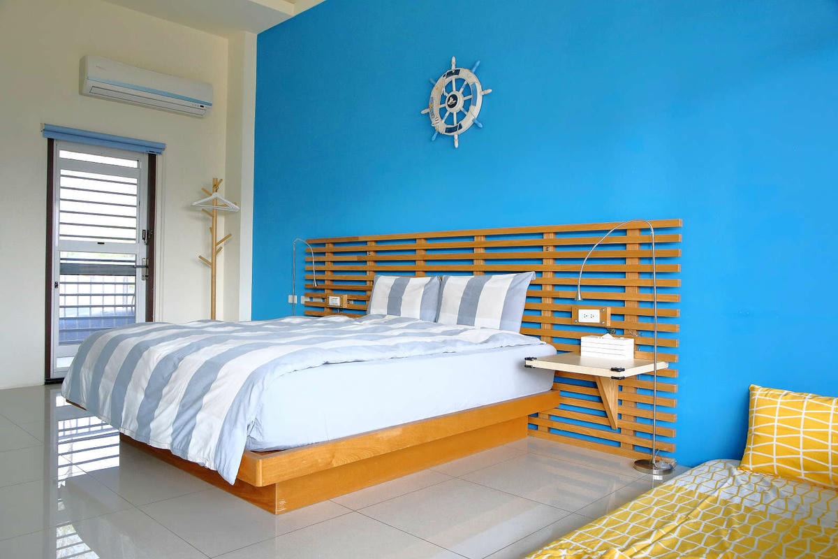 【宿。台南】四草舟屋〜台南寵物友善民宿,露營、划獨木舟、釣魚,帶著毛小孩來去住一晚!