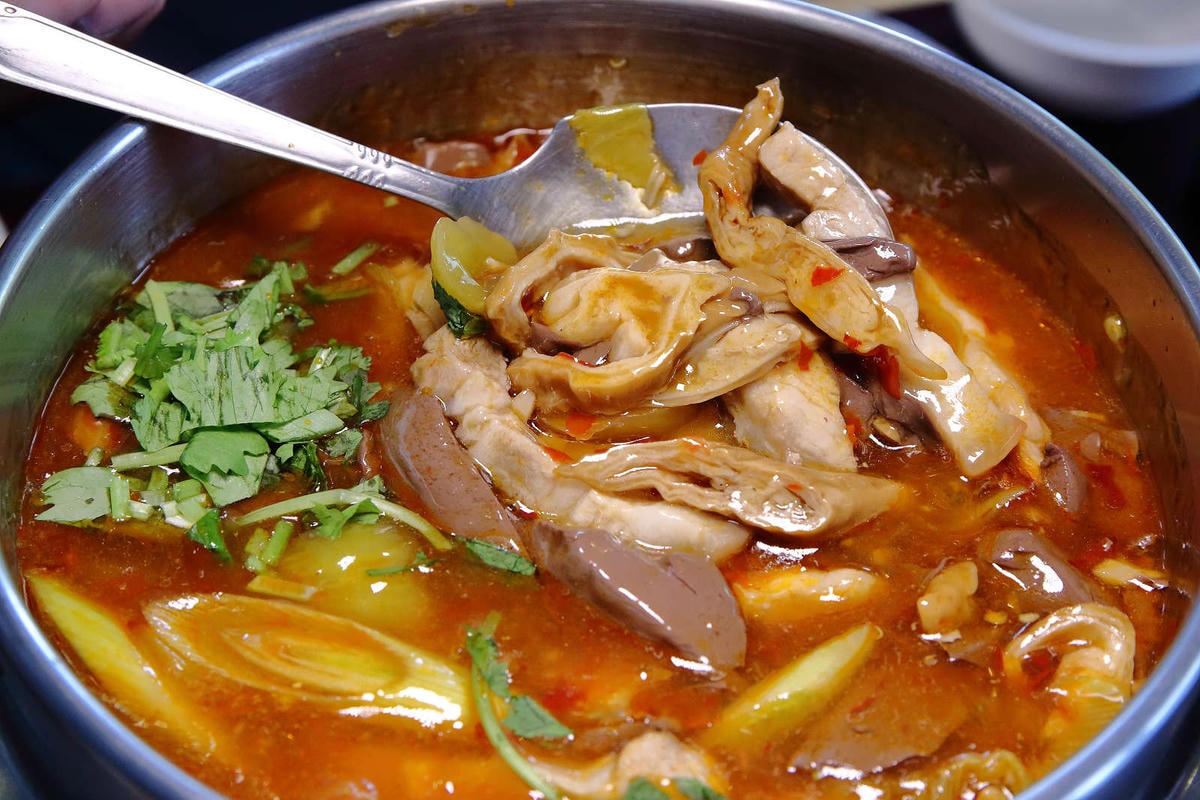 【食。宜蘭】宜蘭蘆花雞料理餐廳烤雞,乾爽脆皮的雞來了!