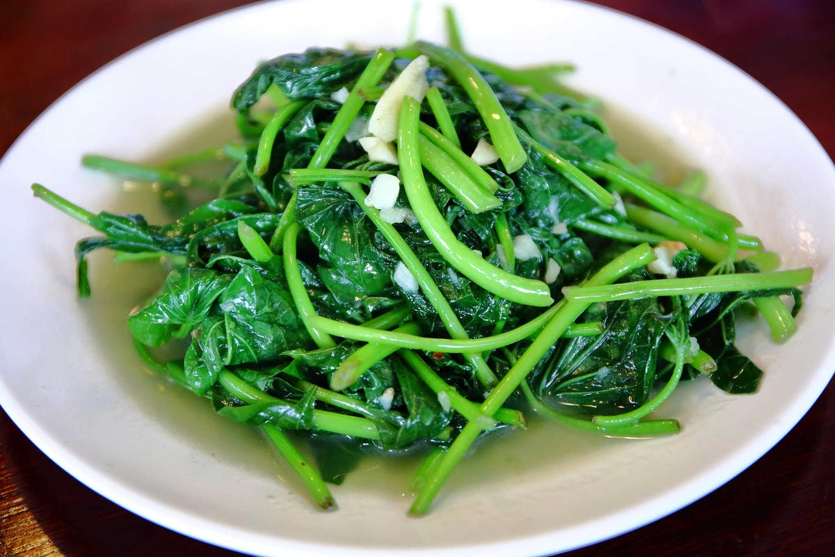 【食。宜蘭】宜蘭蘆花雞料理餐廳烤雞,乾爽脆皮的雞來了!