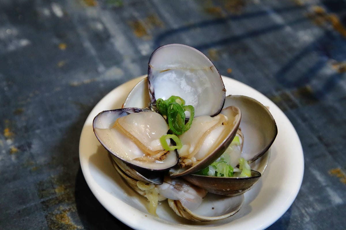 【食。台北】老撈麻辣火鍋〜饕級麻辣控的口袋名單！台北宵夜美食，吃麻辣鍋還能配熱炒，雙重享受，迸出新滋味！