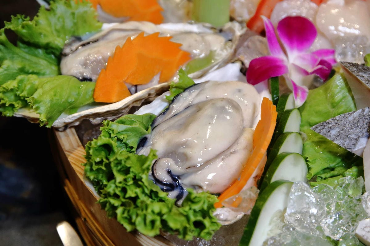 【食。台北】老撈麻辣火鍋〜饕級麻辣控的口袋名單！台北宵夜美食，吃麻辣鍋還能配熱炒，雙重享受，迸出新滋味！