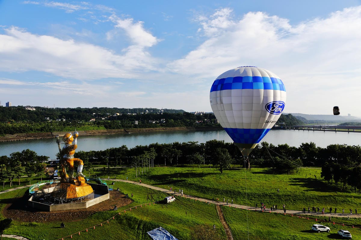 【遊。桃園】2019桃園石門熱氣球嘉年華。今夏第一發～石門水庫熱氣球又來惹！