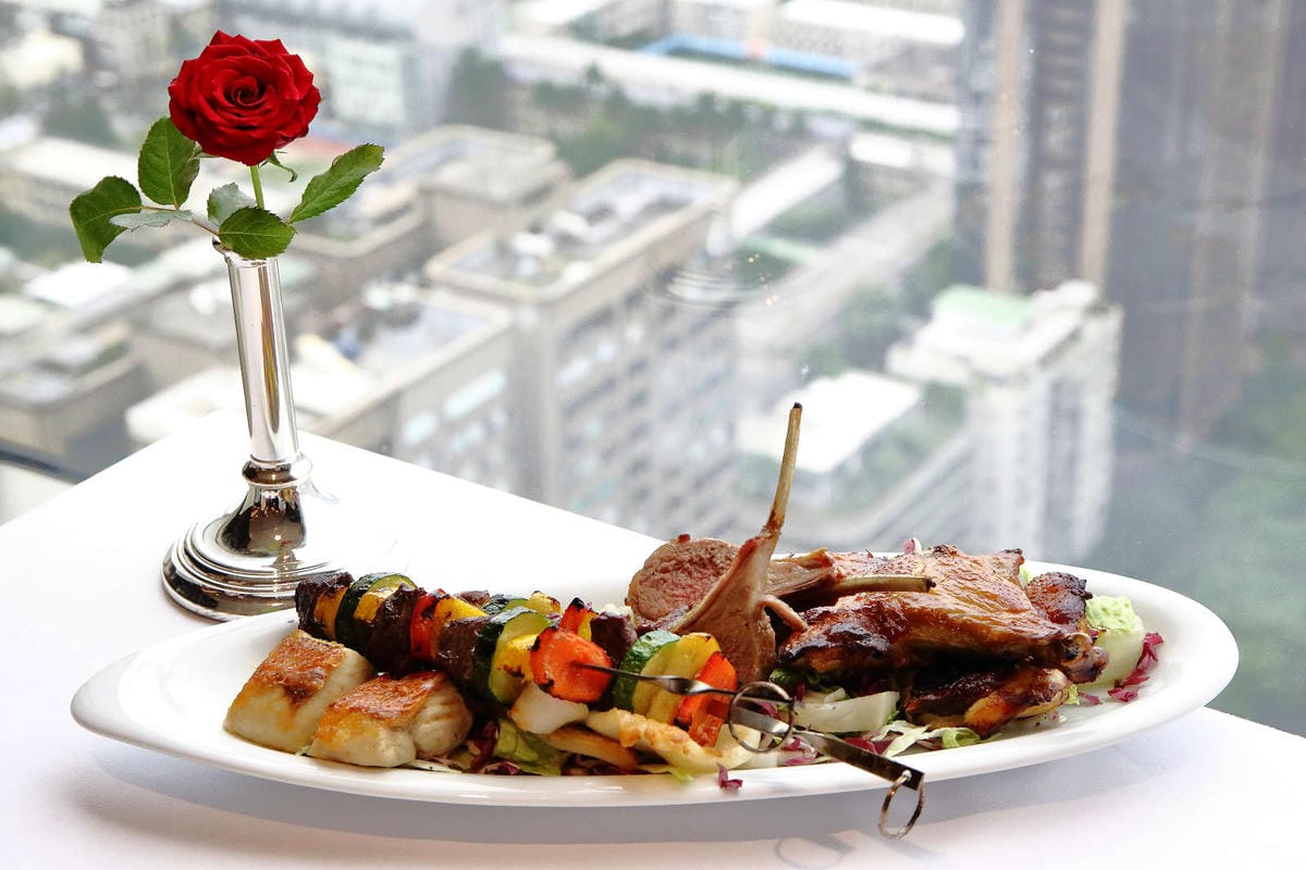 【食。台北】馬可波羅義大利餐廳-香格里拉台北遠東國際大飯店〜假日限定早午餐，高貴華麗的早午餐盛宴，晚起鳥兒有蟲吃，而且還吃到飽！