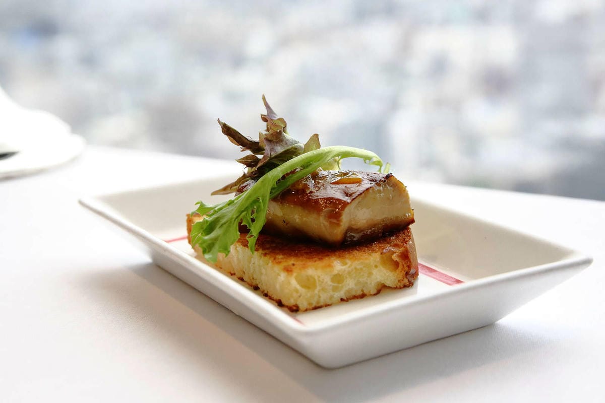 【食。台北】馬可波羅義大利餐廳-香格里拉台北遠東國際大飯店〜假日限定早午餐，高貴華麗的早午餐盛宴，晚起鳥兒有蟲吃，而且還吃到飽！