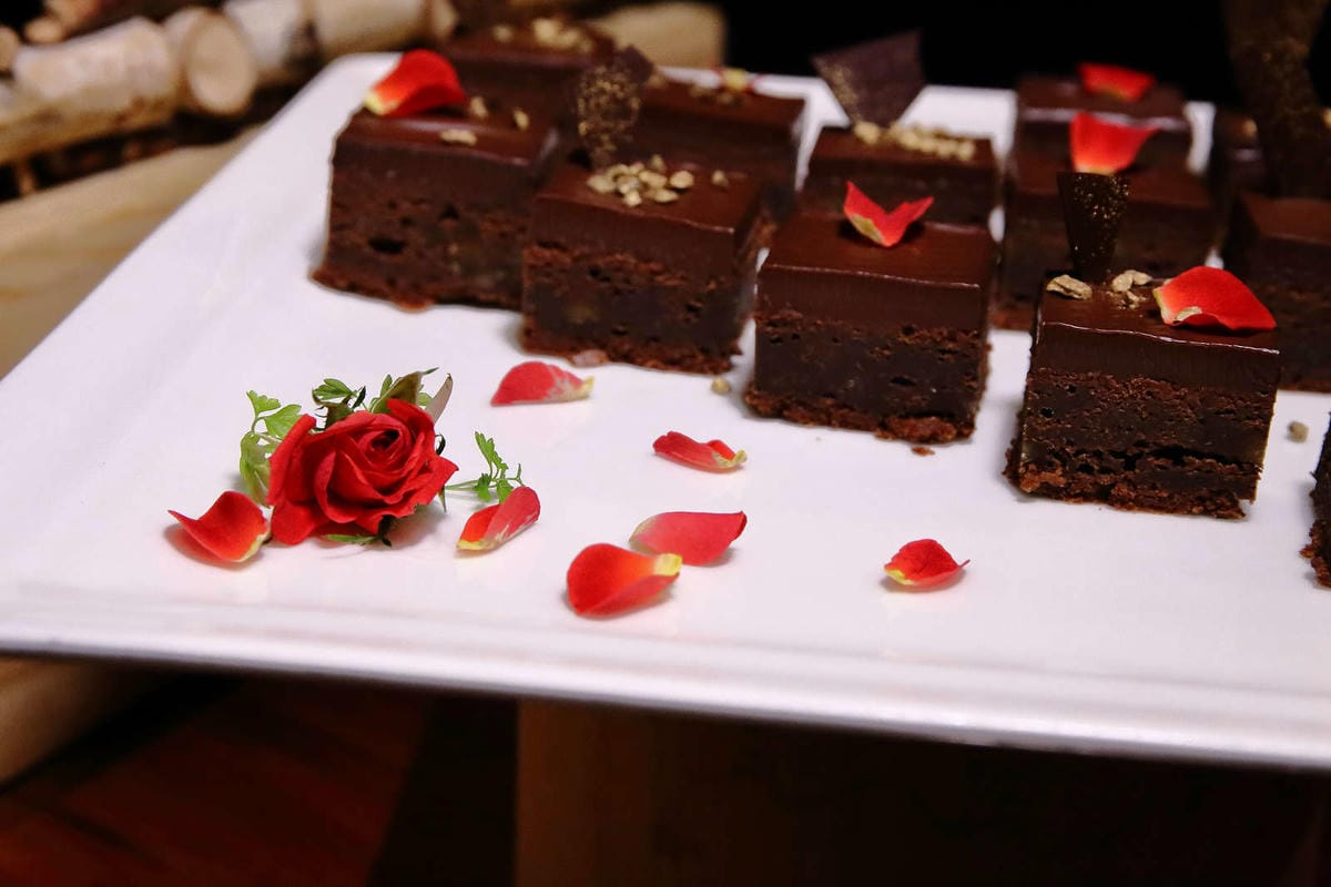 【食。台北】馬可波羅義大利餐廳-香格里拉台北遠東國際大飯店〜假日限定早午餐，高貴華麗的早午餐盛宴，晚起鳥兒有蟲吃，而且還吃到飽！