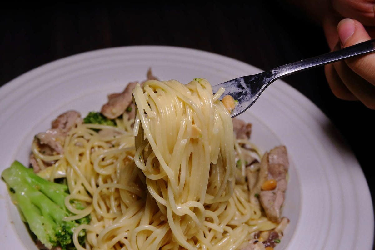 【食。板橋】翁林.林Café〜板橋巷弄美食推薦。新埔站全天候早午餐、義大利麵，鄉村風打造出專屬於女生小聚的浪漫約會！