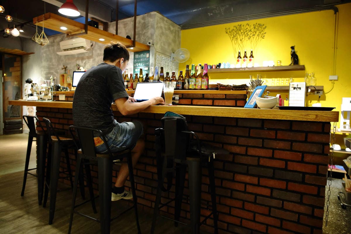 【食。板橋】翁林.林Café〜板橋巷弄美食推薦。新埔站全天候早午餐、義大利麵，鄉村風打造出專屬於女生小聚的浪漫約會！