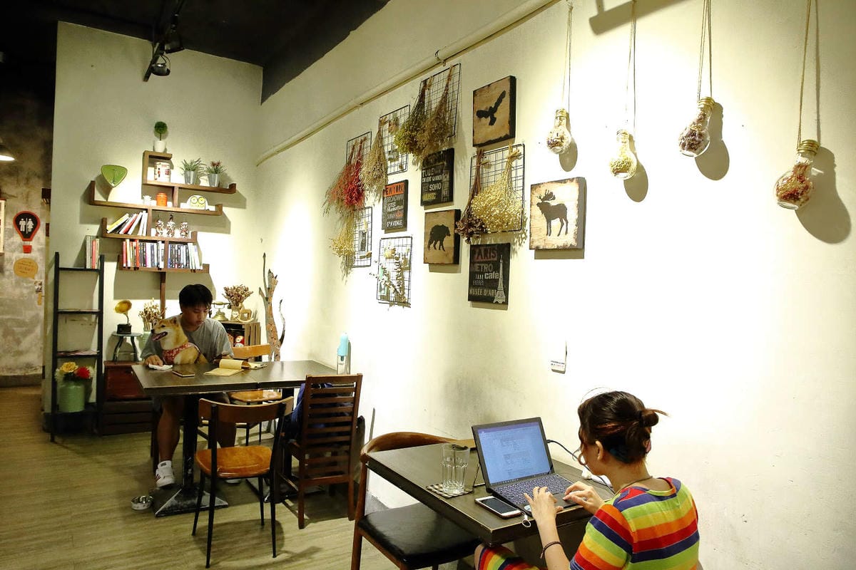 【食。板橋】翁林.林Café〜板橋巷弄美食推薦。新埔站全天候早午餐、義大利麵，鄉村風打造出專屬於女生小聚的浪漫約會！