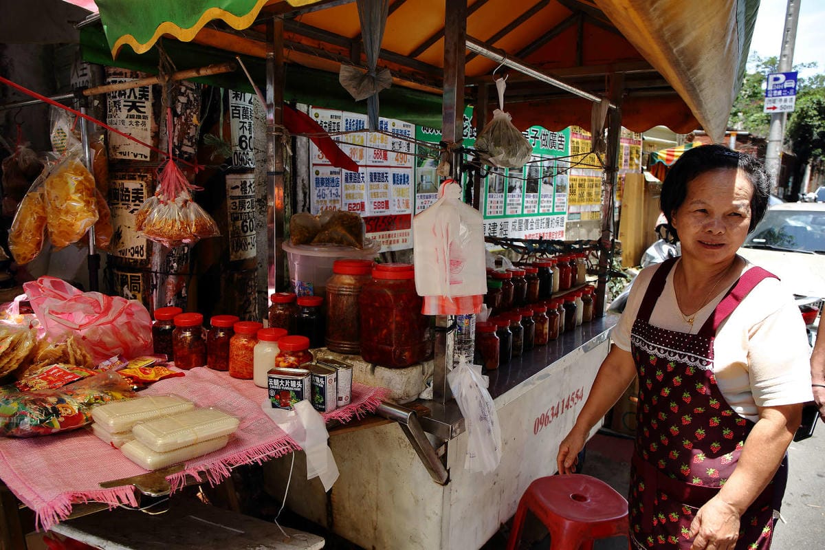 【中壢商圈好活動】魅力金三角商圈輕體驗〜特殊的雲南文化，特別的滇緬料理！忠貞市場/雲南美食/國旗屋，一生必來體驗一次的在地文化