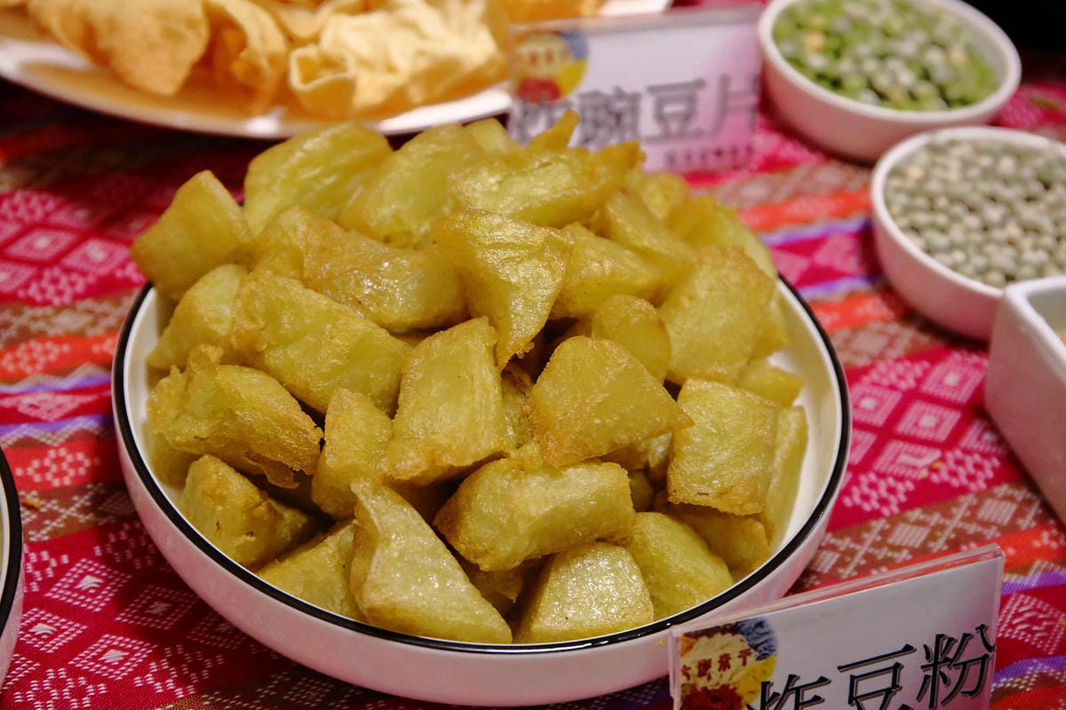 【中壢商圈好活動】魅力金三角商圈輕體驗〜特殊的雲南文化，特別的滇緬料理！忠貞市場/雲南美食/國旗屋，一生必來體驗一次的在地文化