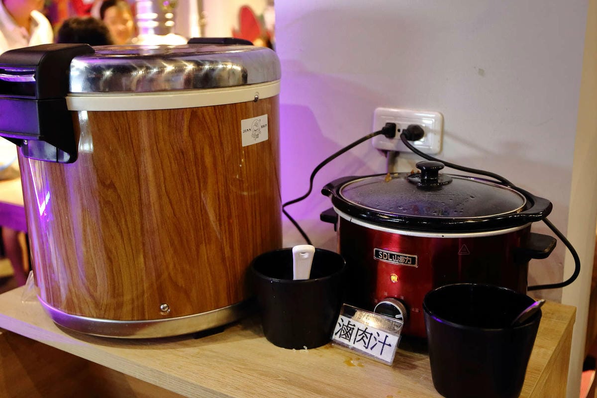 【食。桃園】泰咁蝦水道蝦〜桃園第一家超狂水道蝦吃到飽！泰國蝦、海鮮、肉品無限供應，不怕你抓完，只怕你吃不完！(已歇業)