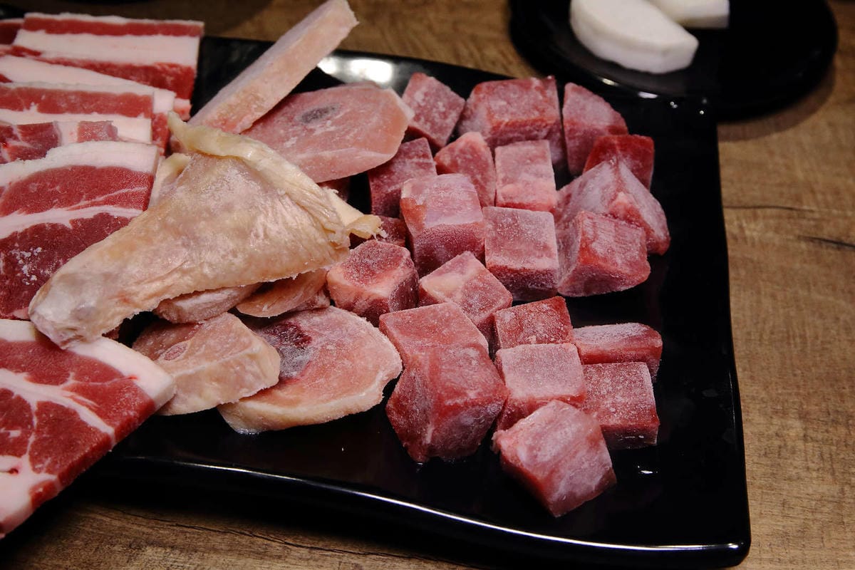 【食。桃園】泰咁蝦水道蝦〜桃園第一家超狂水道蝦吃到飽！泰國蝦、海鮮、肉品無限供應，不怕你抓完，只怕你吃不完！(已歇業)