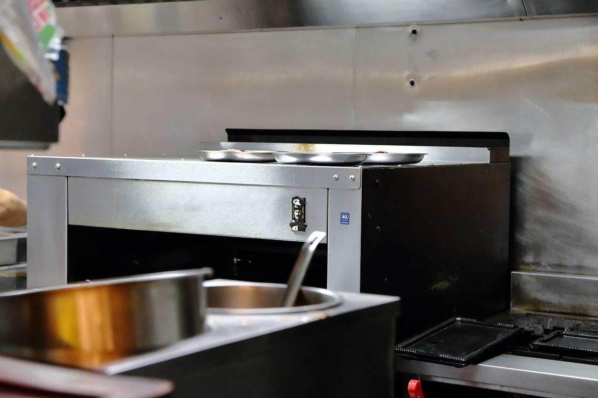 【食。台北】鉄火牛排 A11店〜平價牛排新食代！高檔食材平價享受，牛排套餐只要$280元起，附餐無限，老饕不能錯過高貴不貴的多汁牛排！